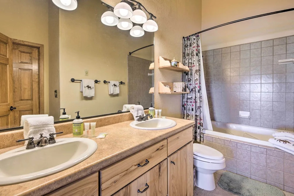 Hike + Fish: Pagosa Springs Townhome w/ View!