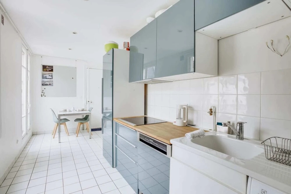 Beautiful apartment for 6 pax Near Eiffel Tower by GuestReady