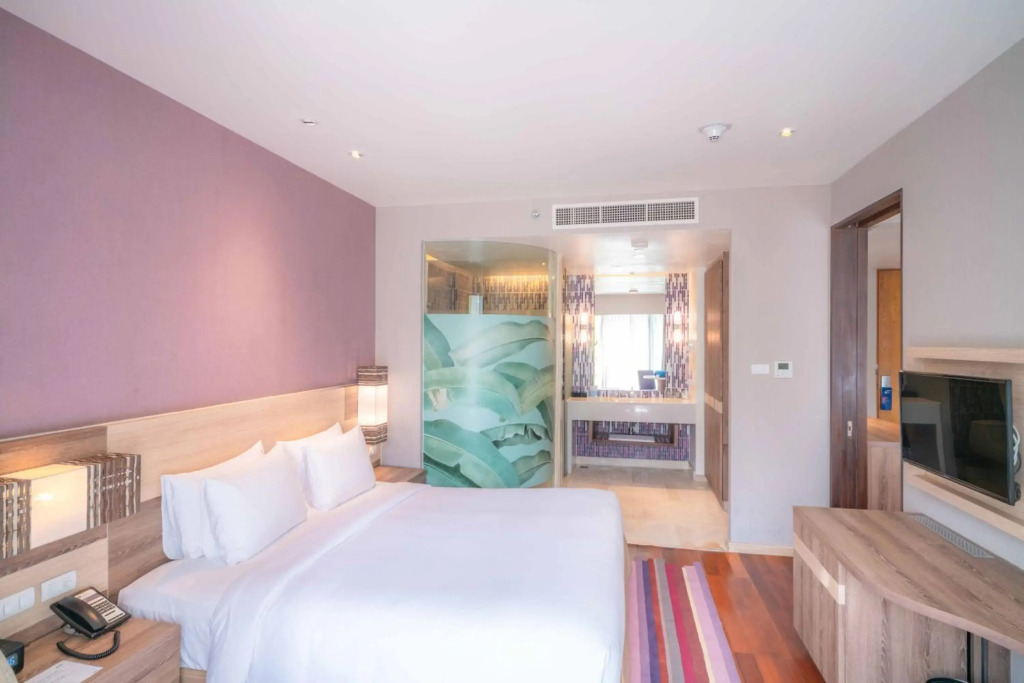 Renaissance Phoenix Downtown Hotel