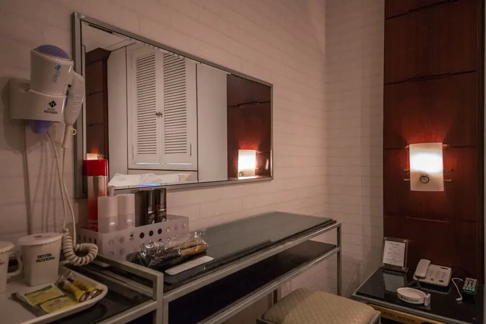Hotel Bliss