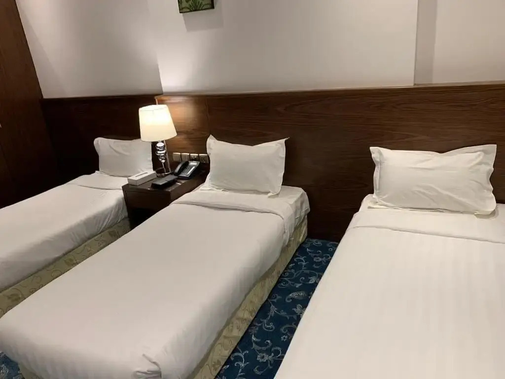 Zaha Al Munawara Hotel