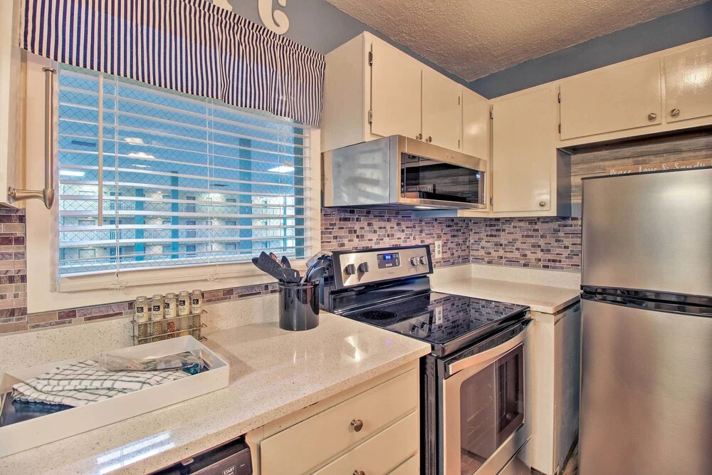 Long-term Stays Welcome: HH Island Resort Condo