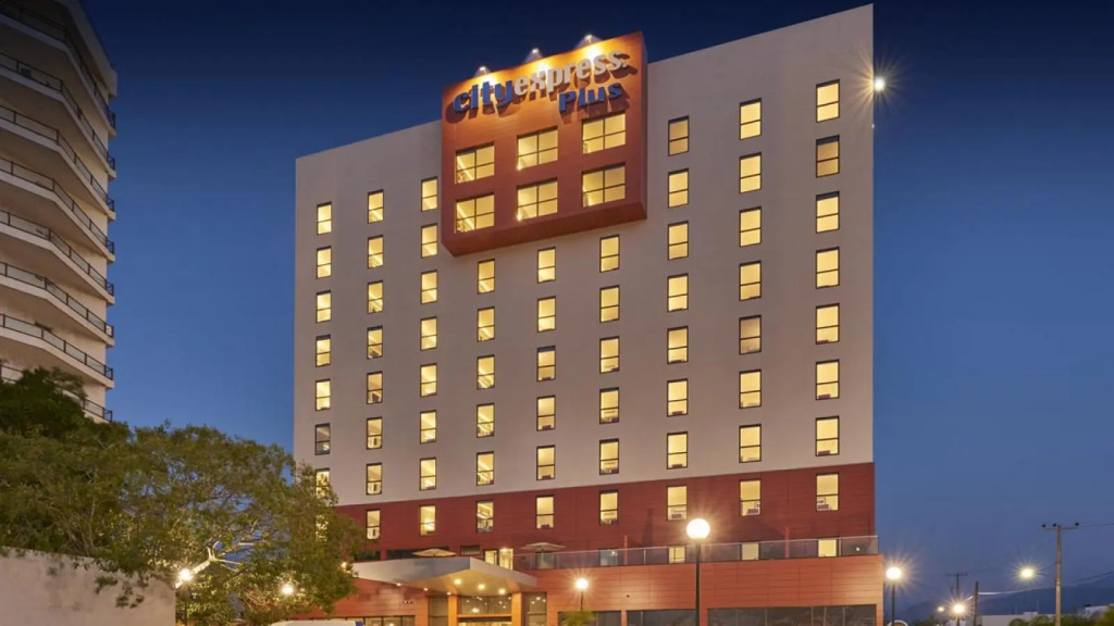City Express Plus by Marriott Puerto Vallarta