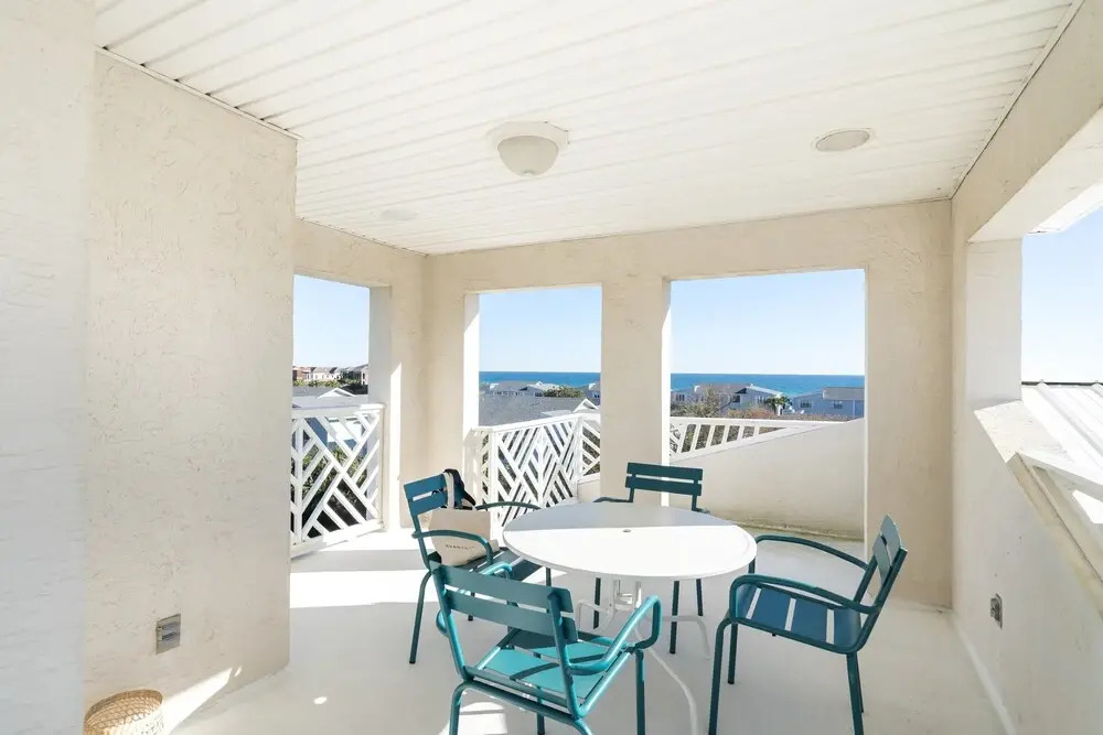 Topsail by Avantstay Bright Beachside Getaway w/ Pool & Ocean Views
