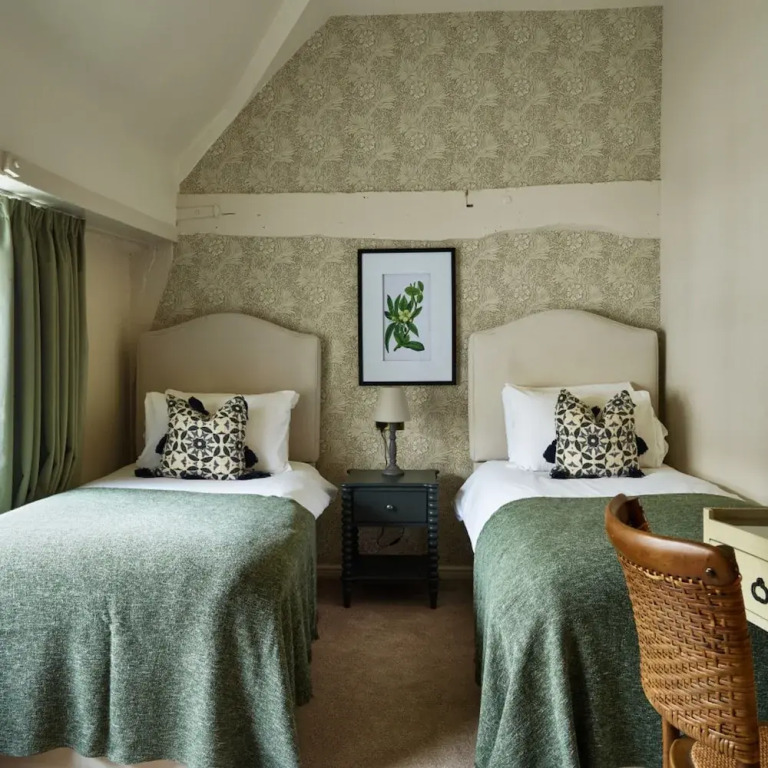 The Old Coach House - From 500 Per Night