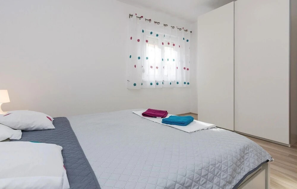 Two-Bedroom Holiday Home In Zadar