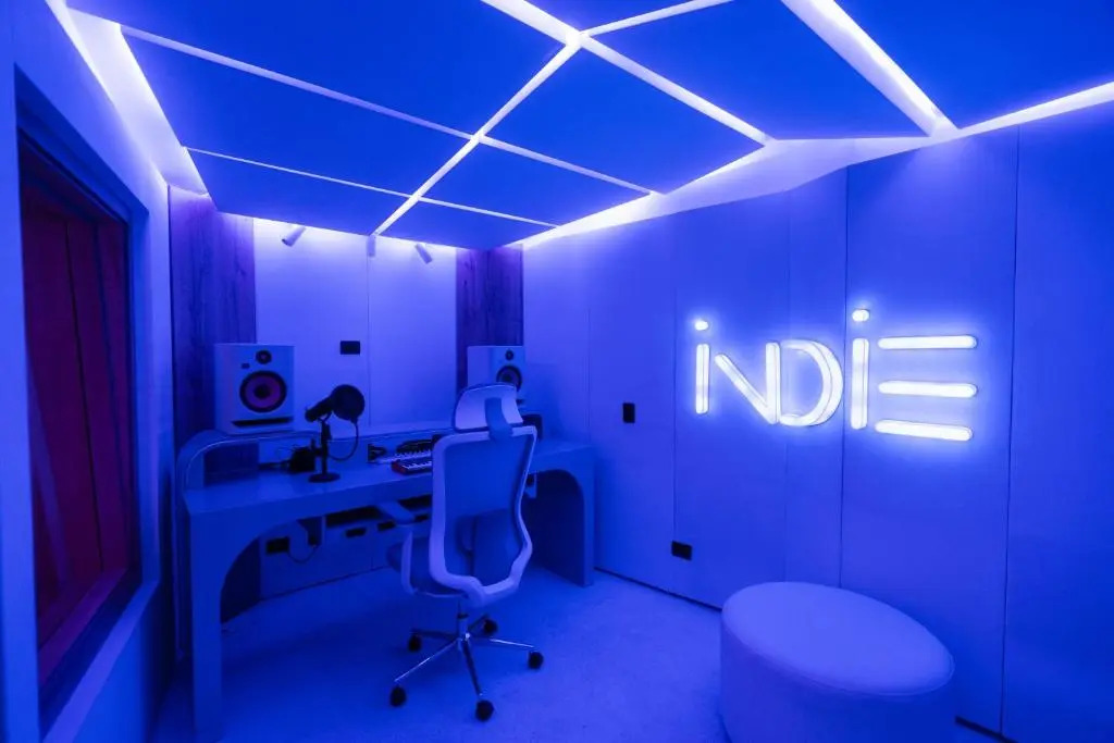 Indie Universe Creative Hotel