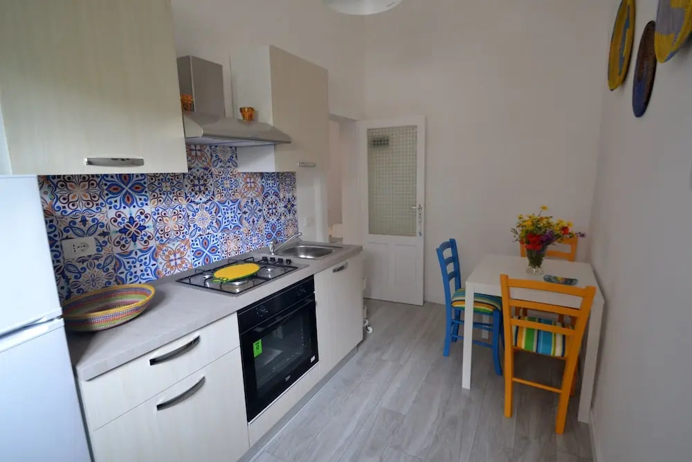 Casa degli Avi,da zio Nino nel Borgo Marinaro