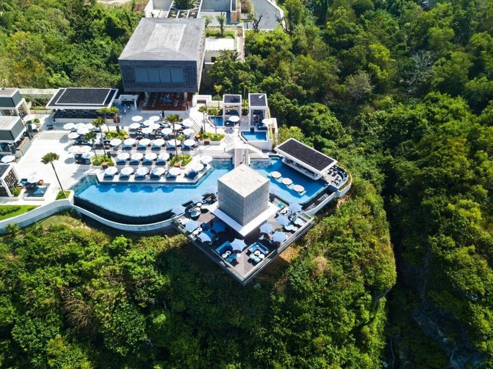 The Aryana Estate