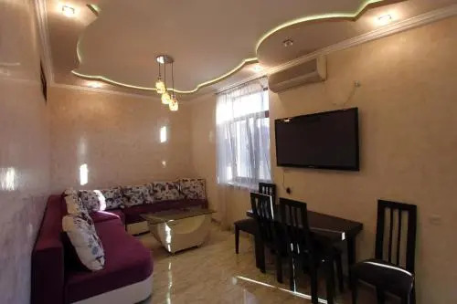 Amiryan Apartment