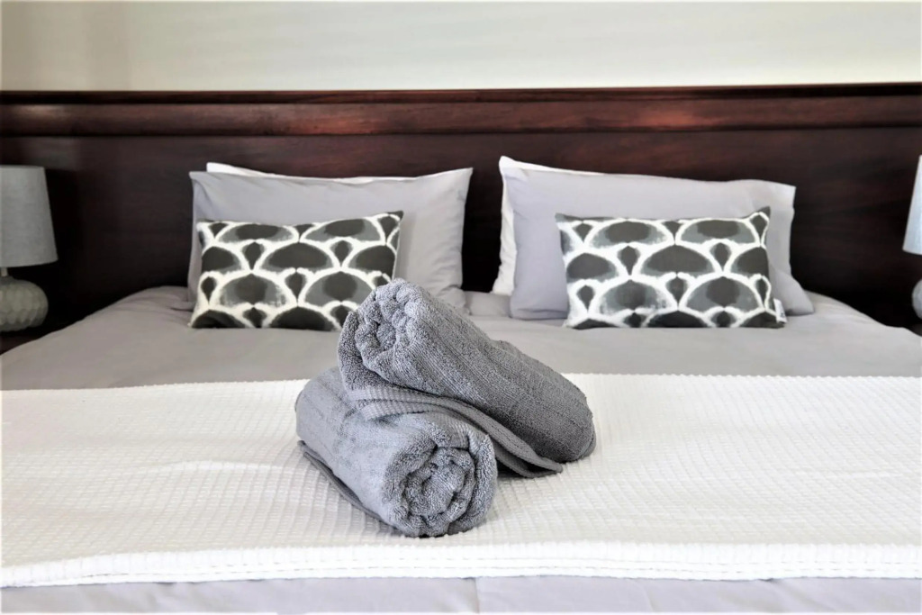 6 on Clifton - Spacious 2 bedroom apartment