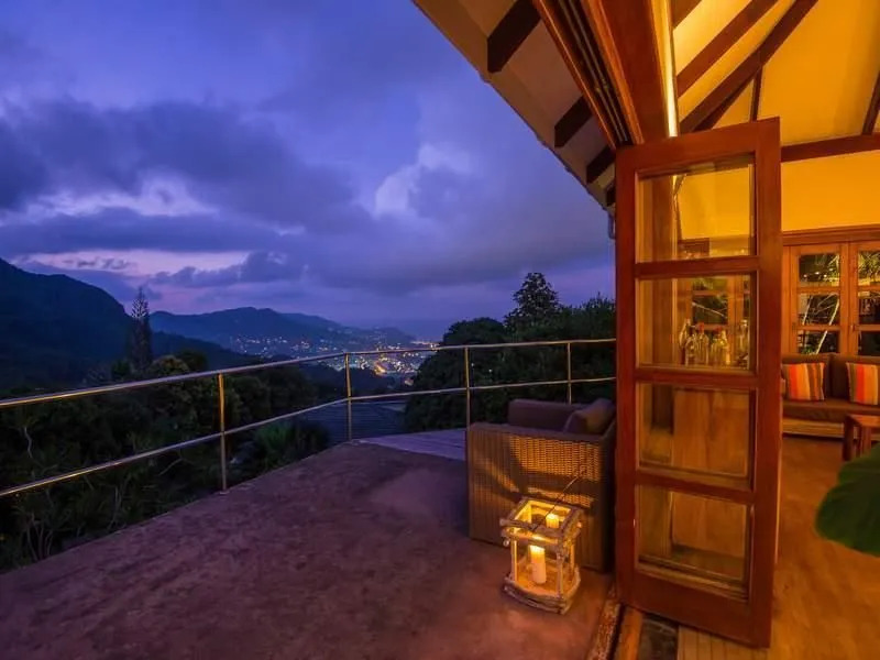 Copolia Lodge