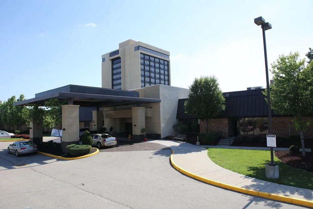 Ramada Plaza Cincinnati Sharonville