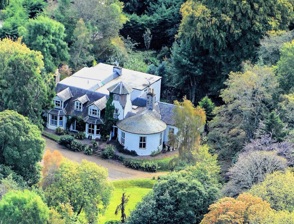 Glendruidh House