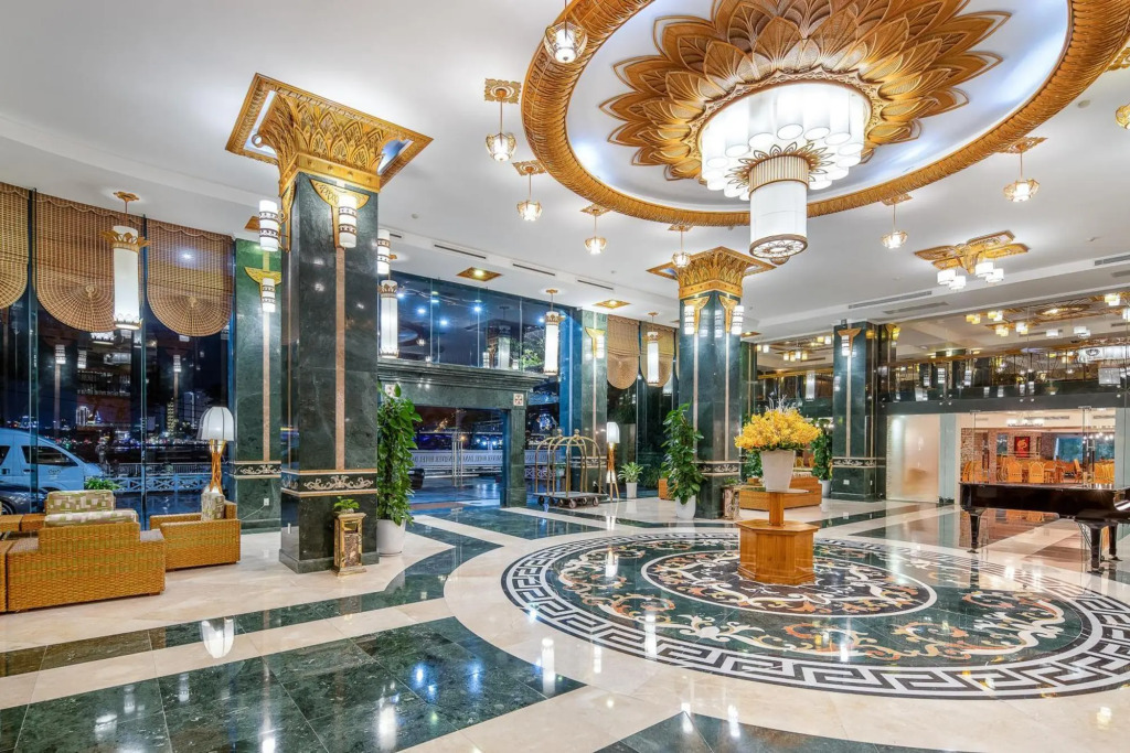 Green Plaza Hotel