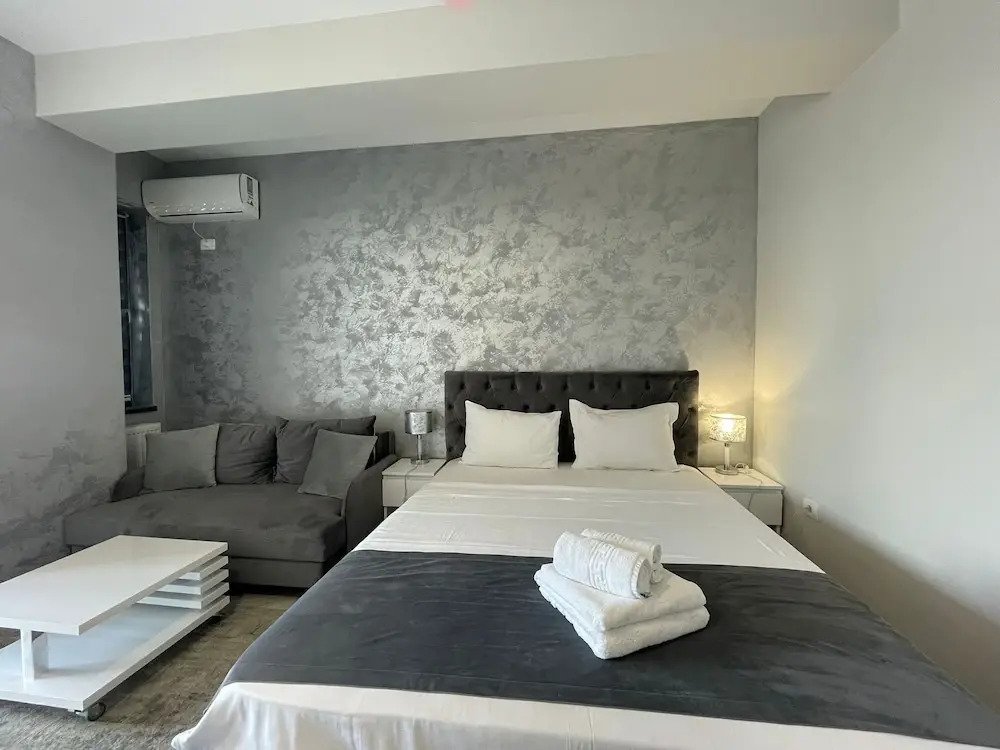 HF - Building Resort langa azimuth beach
