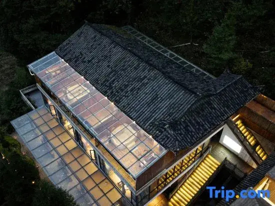 Qingjing Hostel