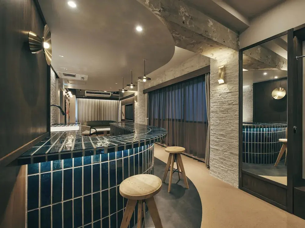 illi Lay Shibuya-Ebisu
