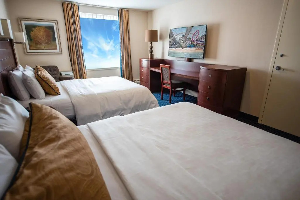 West Edmonton Mall Inn