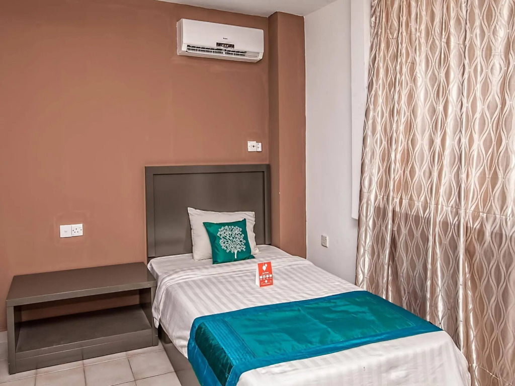 OYO Rooms Lorong Hiburan Penampang