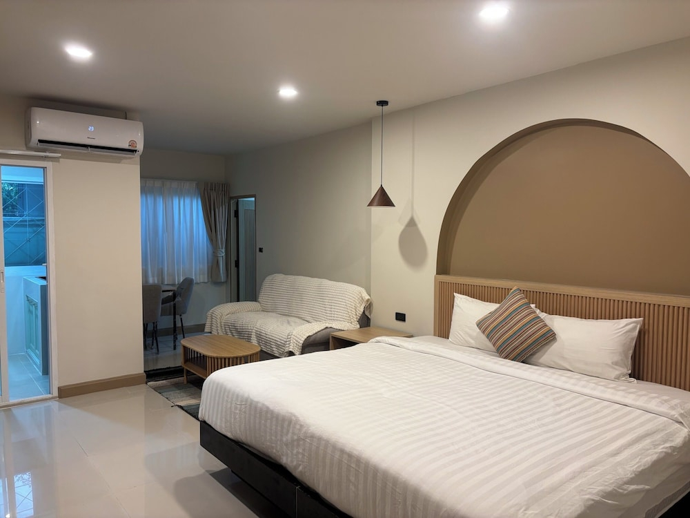 Abundant Eco Hostel