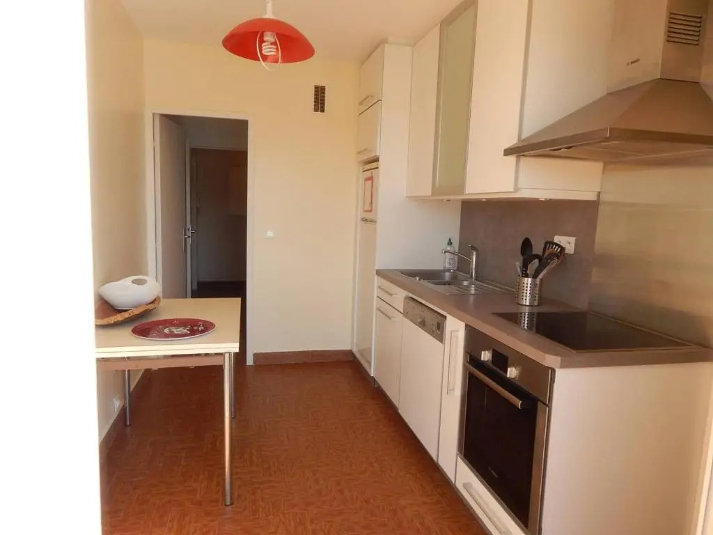Appartement Bormes-les-Mimosas, 3 pièces, 8 personnes - FR-1-610-11
