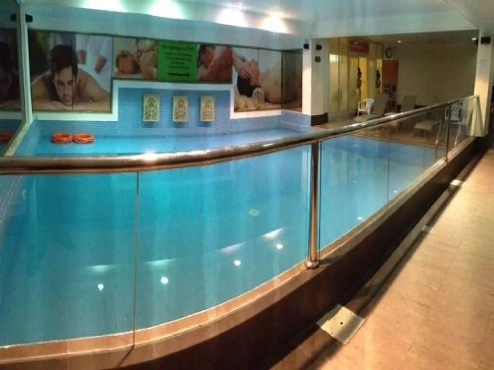 Sea Scene Hotel Apartments