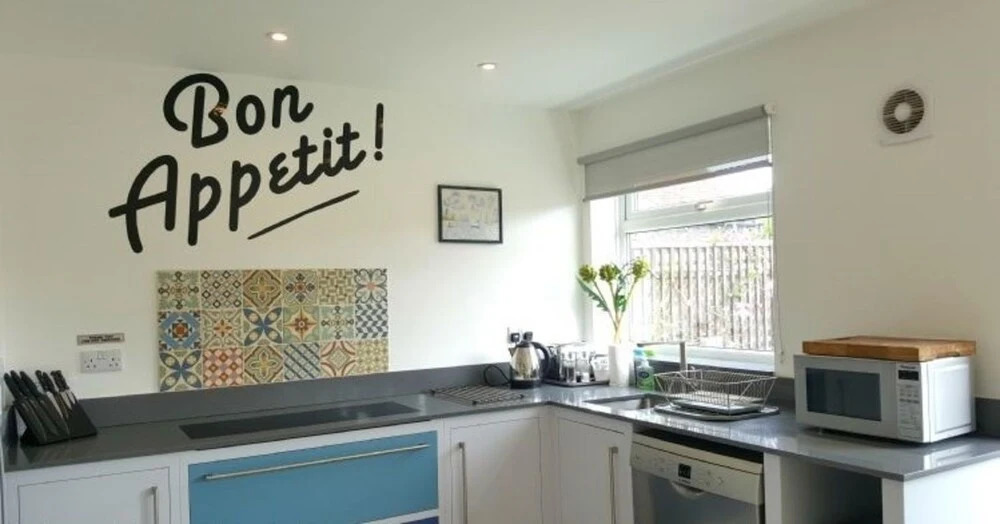 42a Bridgefoot Path, Emsworth 99983