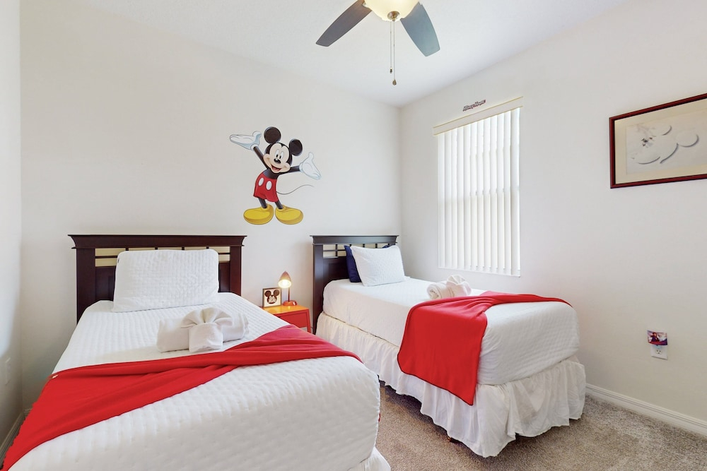 Single-story Home With Private Pool, Wifi, Central AC, WD and Full Kitchen