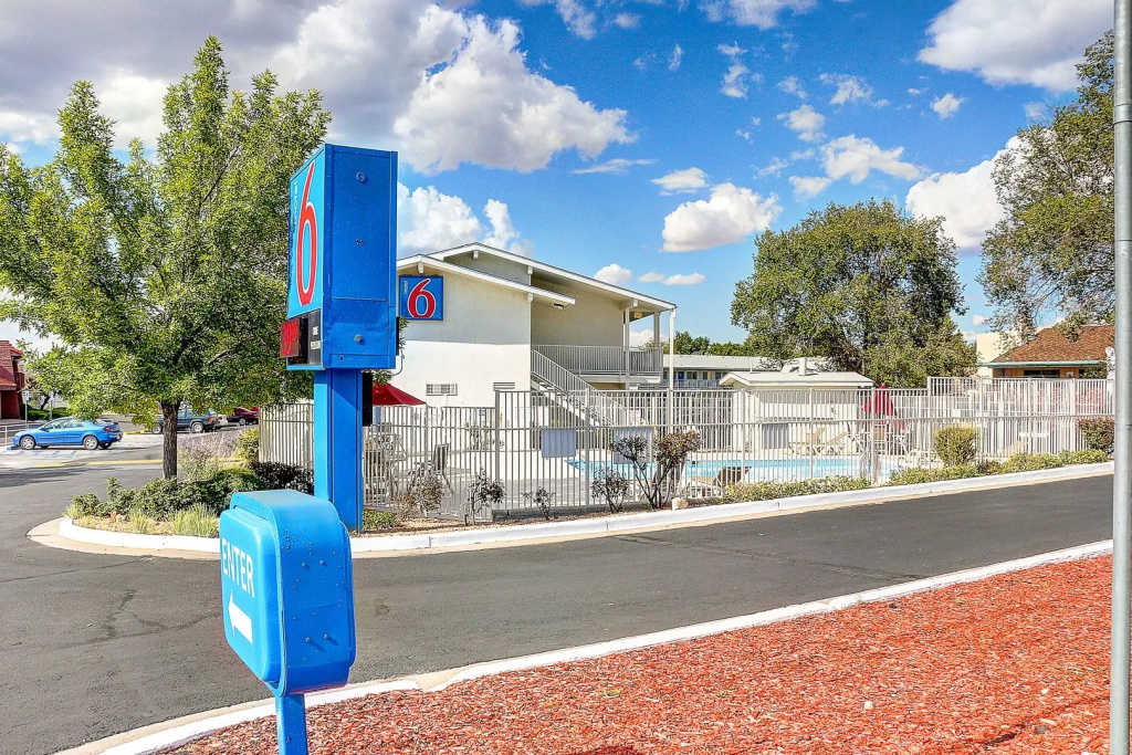 Motel 6 Santa Fe