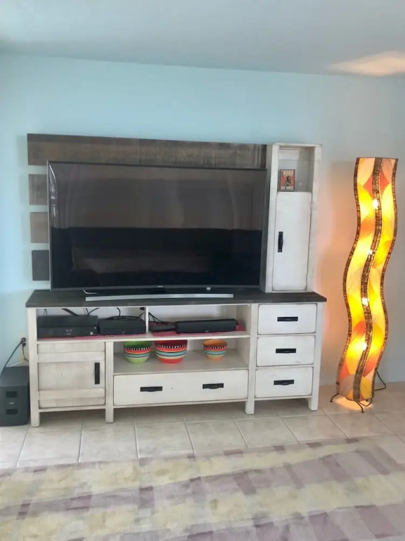 1001 Beach Condo E-502 65 2 Bedrooms 2 Bathrooms Condo