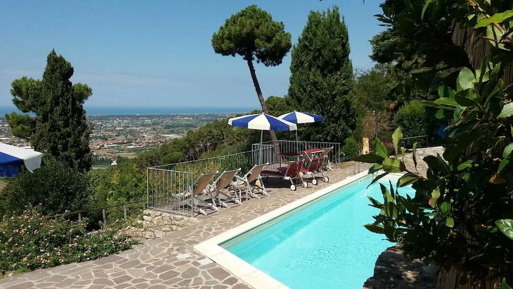 Villa Oliveto