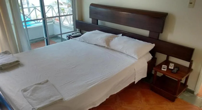 Hotel Tropical Inn
