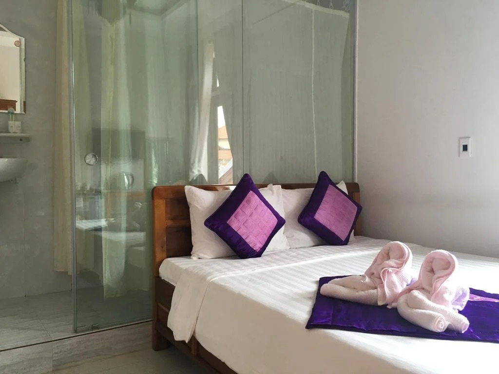 Pink house Homestay