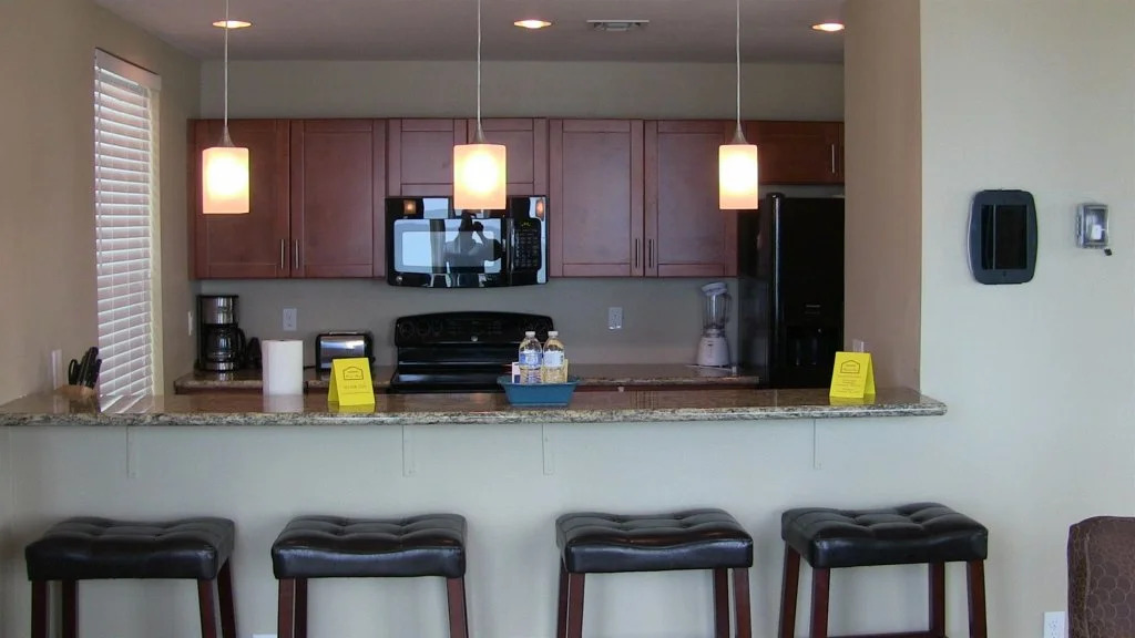 Spacious Englewood House with Deck - On The Beach!