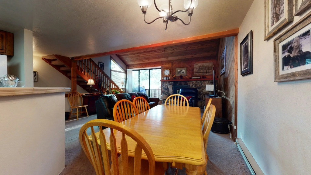 Mammoth Sierra Townhomes #26