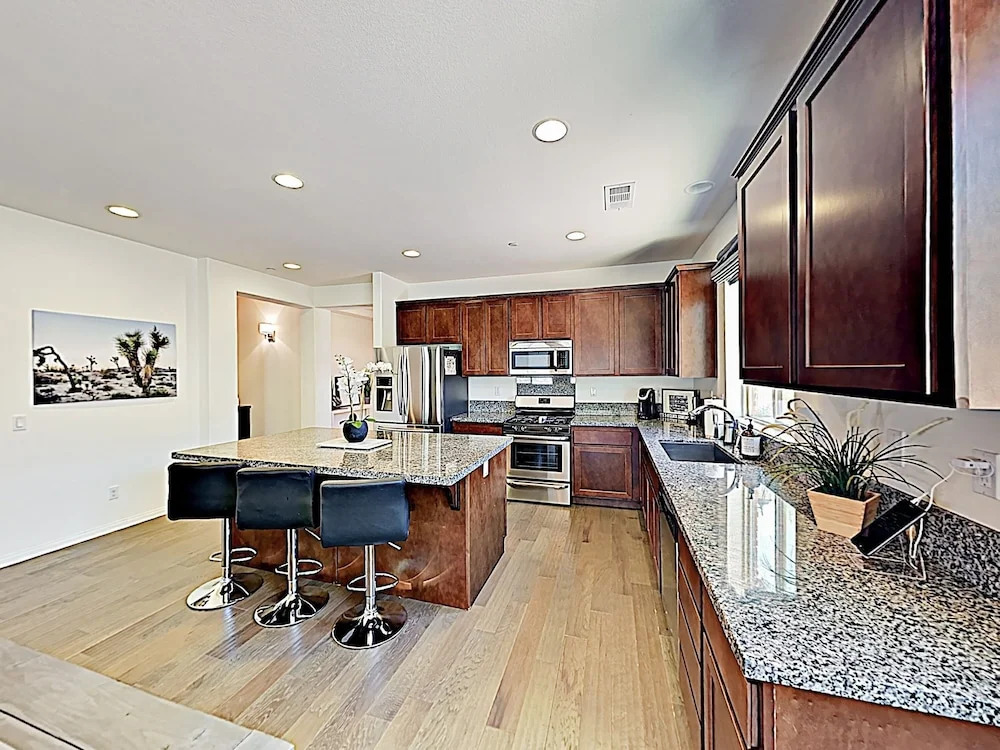 New Listing! Indian Palms New-build W/ Pool 3 Bedroom Home