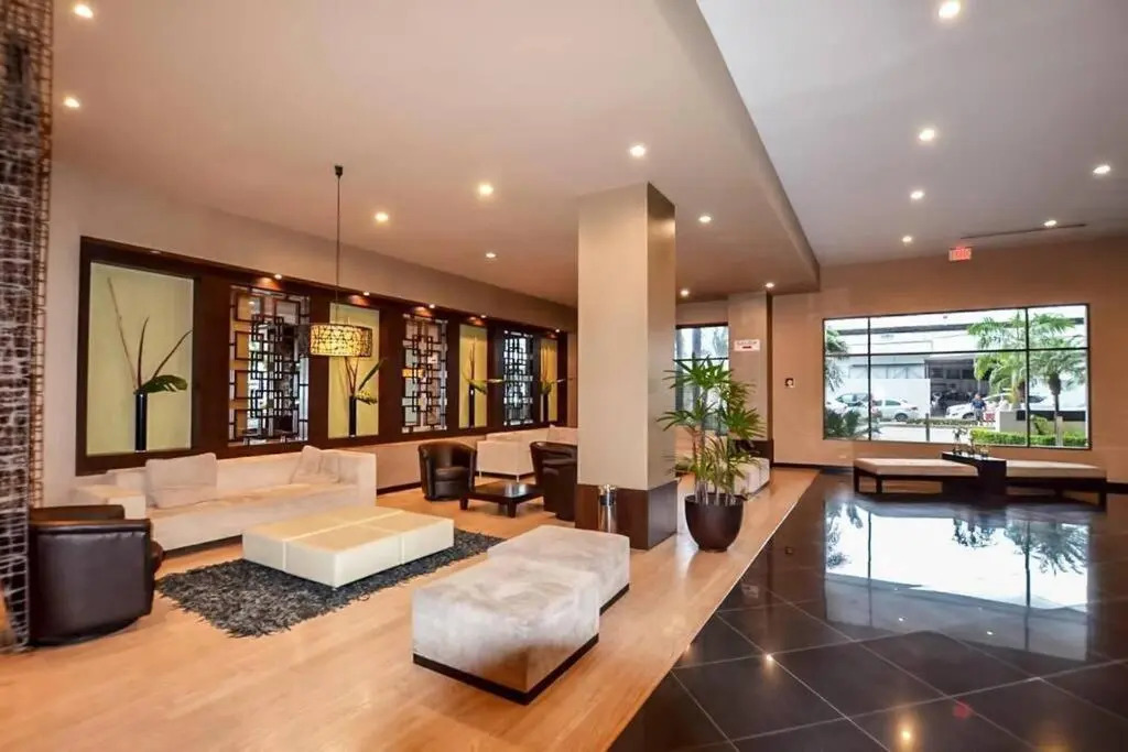 Ecusuites Empresarial Torre Sol II & Torre Medica 98