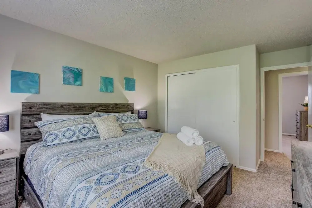 4BR AF Academyw/hot Tub & Firepit