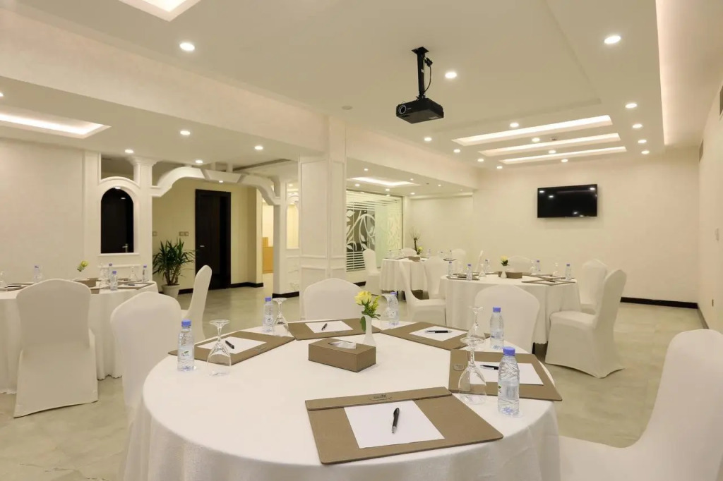 Al Muhaidb Residence Serviced Apartments