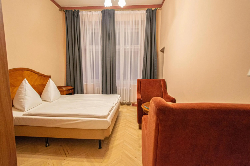 4 Bedrooms 130m2 apartment at the Main City Square