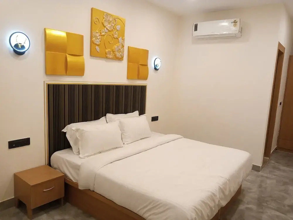 Hotel Indriya