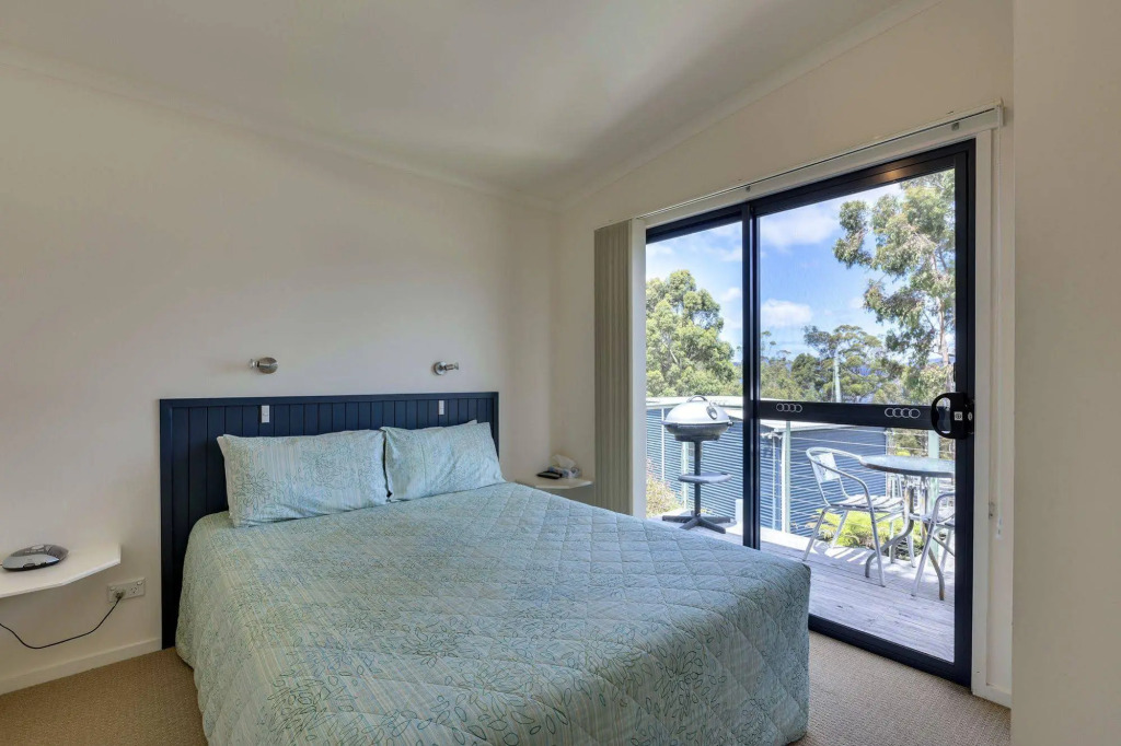 Port Huon Cottages