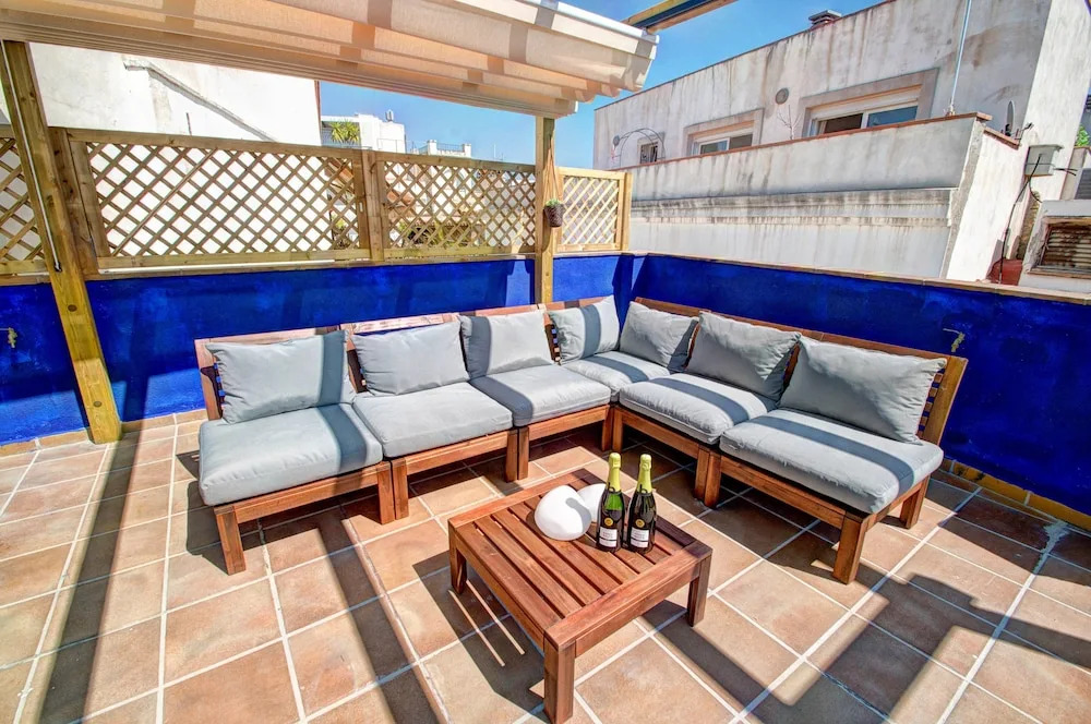 Sanctuary Penthouse by Hello Apartments Sitges