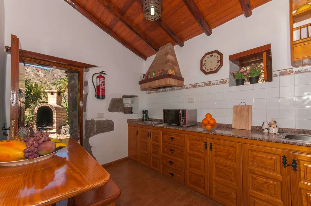 Casa Rural Piscina Privada en San Bartolome II