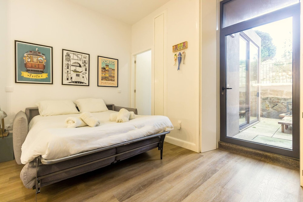 Guest H4U - Hero smo Terrace Ground Floor