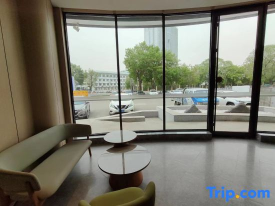JI Hotel (Daqing West Railway Station Wanda Plaza)