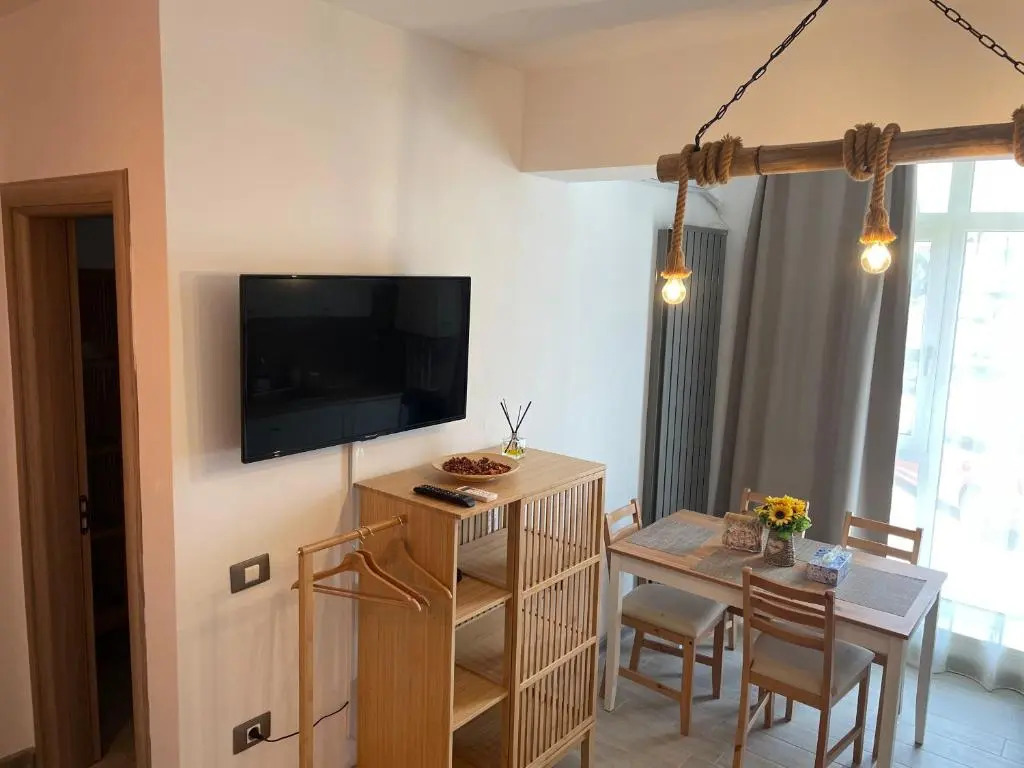 Alezzi Holiday Apartment 13 G