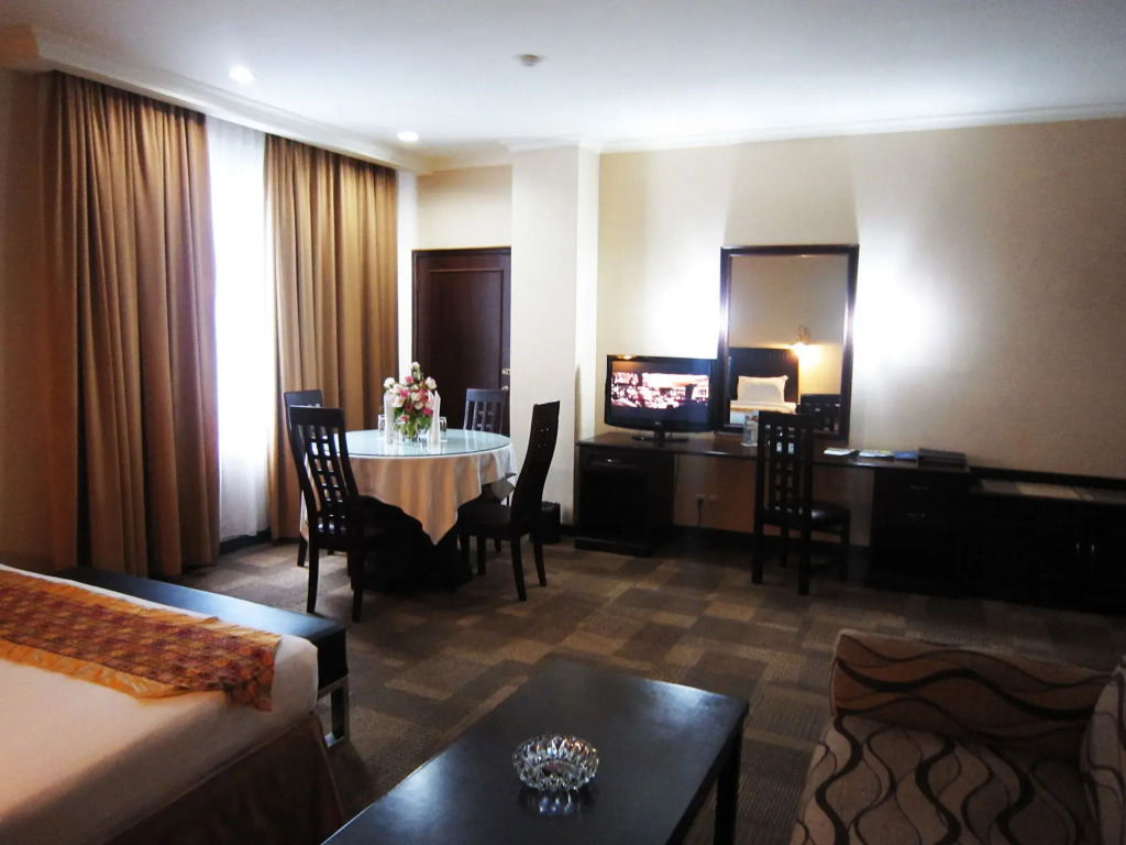 Hotel Furaya