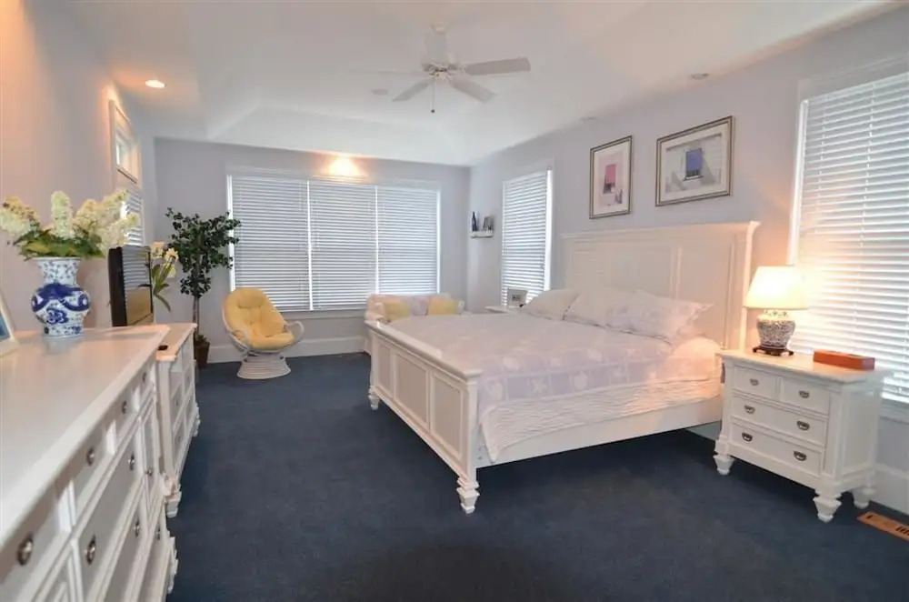 Blue Lagoon 4 Bedroom Home